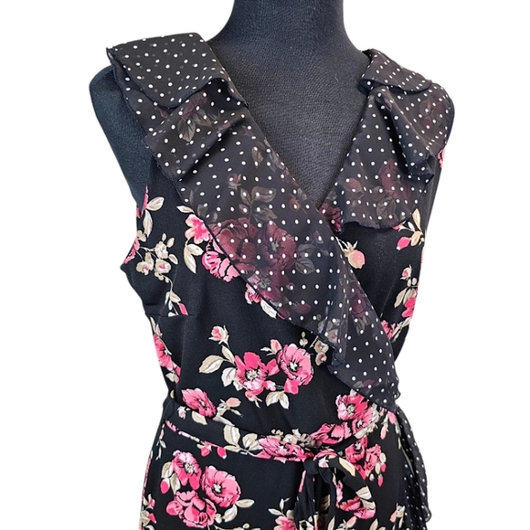 White House Black Market Sleeveless Faux Wrap Dress 8 Polka Dot Floral Trad Wife - Picture 7 of 14
